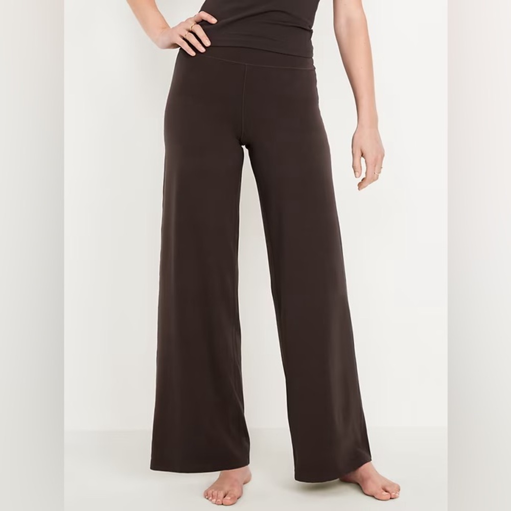 NWT! Old Navy Brown High-Waisted StudioSmooth Wide-Leg Pants